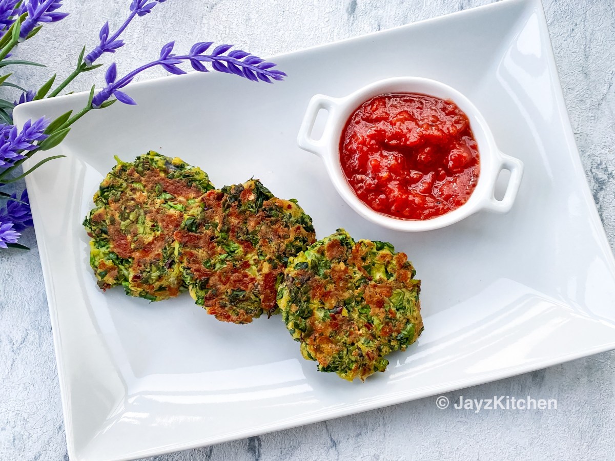 Keto spinach fritters | palak&nbsp;kebabs